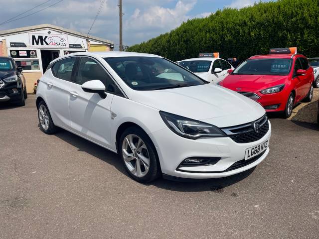2018 Vauxhall Astra 1.4T 16V 150 SRi 5dr LG68 NVZ