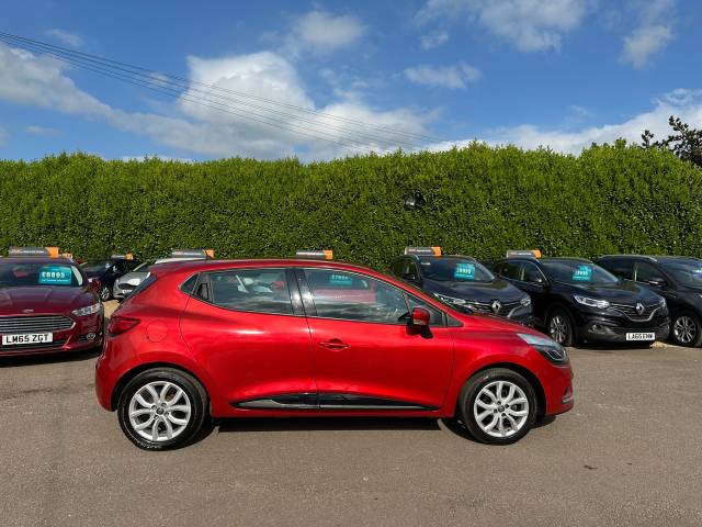 2017 Renault Clio 1.2 16V Dynamique Nav 5dr