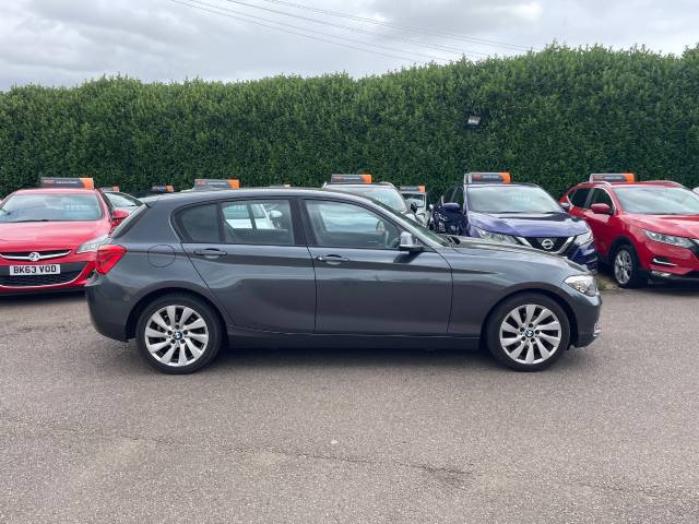2016 BMW 1 Series 1.5 116d Sport 5dr [Nav] GD66VHG