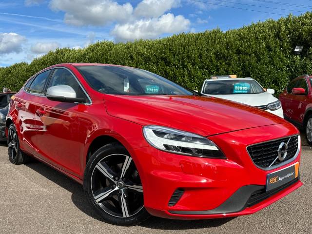 2016 Volvo V40 2.0 T2 [122] R Design 5dr BC16NHV