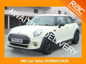 MINI HATCHBACK 2015 (PF65EVW) at MK Car Sales Milton Keynes