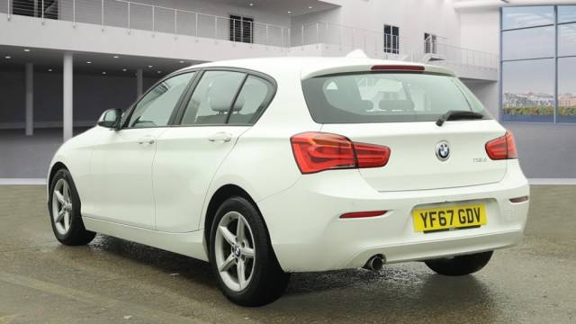 2017 BMW 1 Series 1.5 116d SE Business 5dr [Nav/Servotronic]