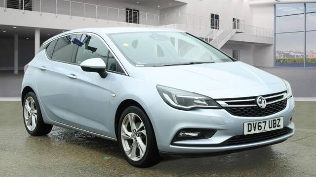 2017 Vauxhall Astra 1.4T 16V 150 SRi Nav 5dr